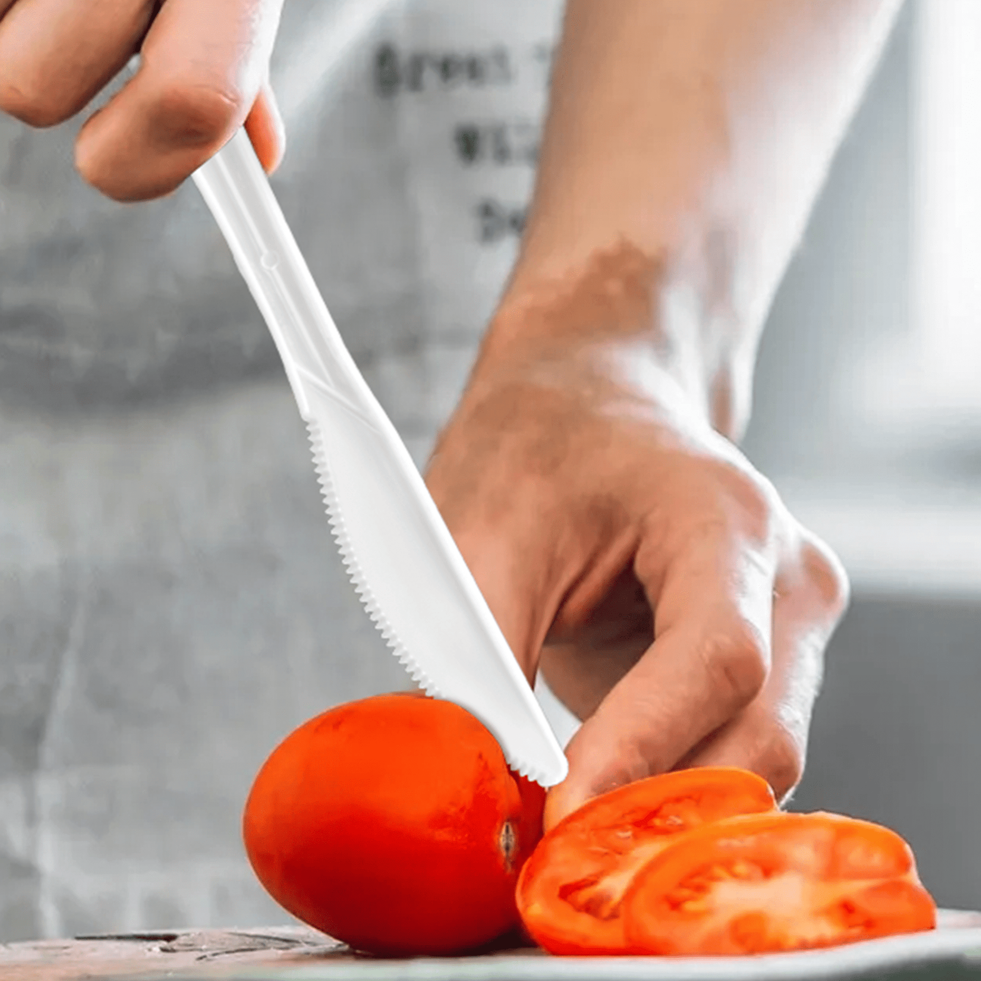[1,000 ct] PP Plastic Medium Weight Knives | White - Biocean by Danube BlueBiocean