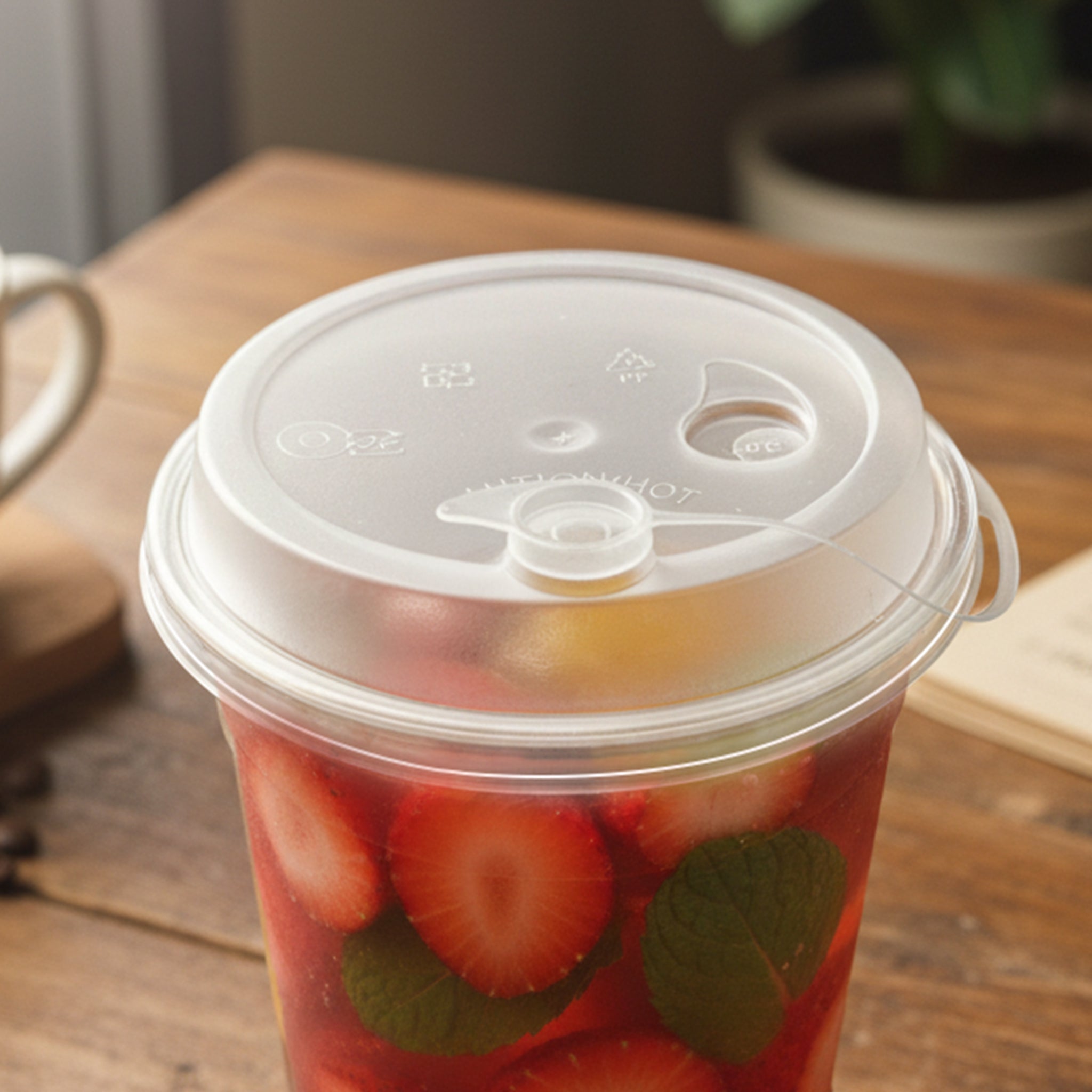 [1,000 ct] PP Plastic Sipper Dome Lids | 90 mm | Clear - Biocean by Danube BlueBiocean