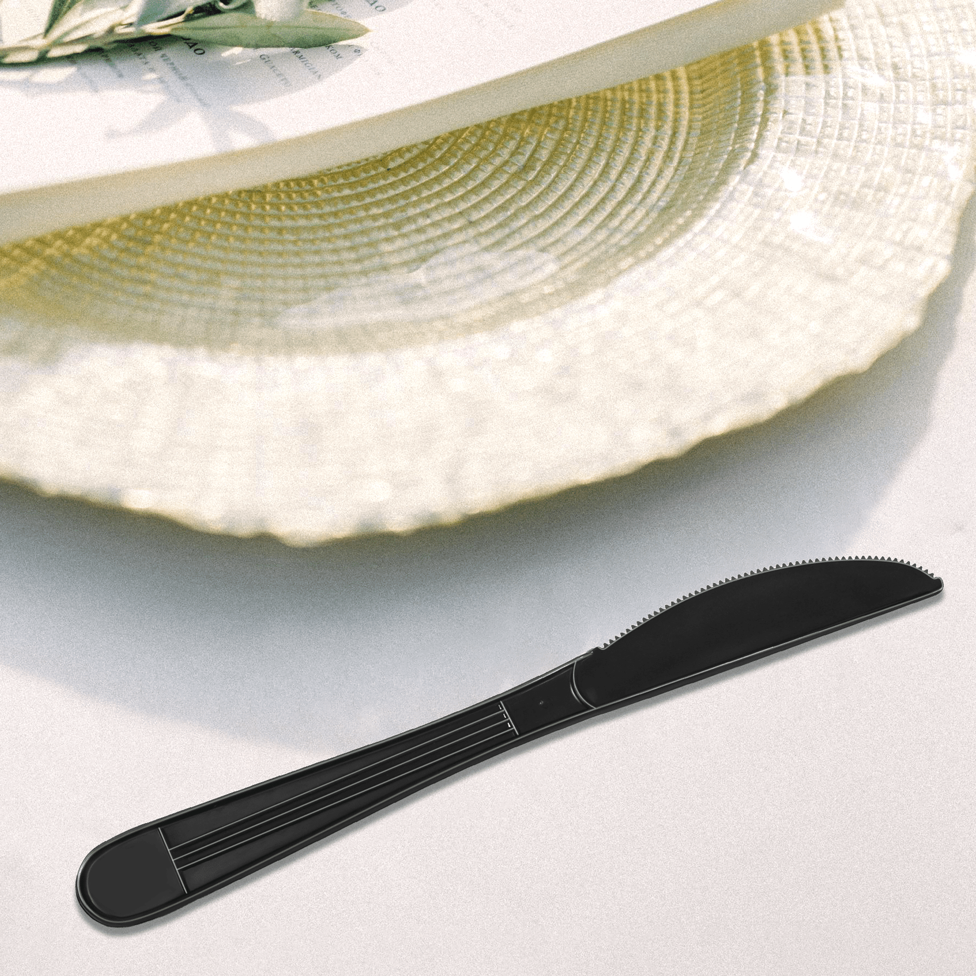 [1,000ct] PP Plastic Heavy Weight Knives | Black - Biocean by Danube BlueBiocean