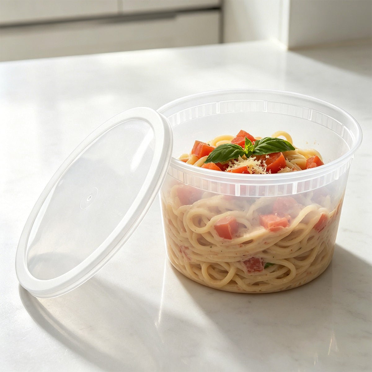 [120ct] 64 oz PP Plastic Heavy Duty Deli Containers with Lids | Microwavable | Clear - Biocean by Danube BlueBiocean
