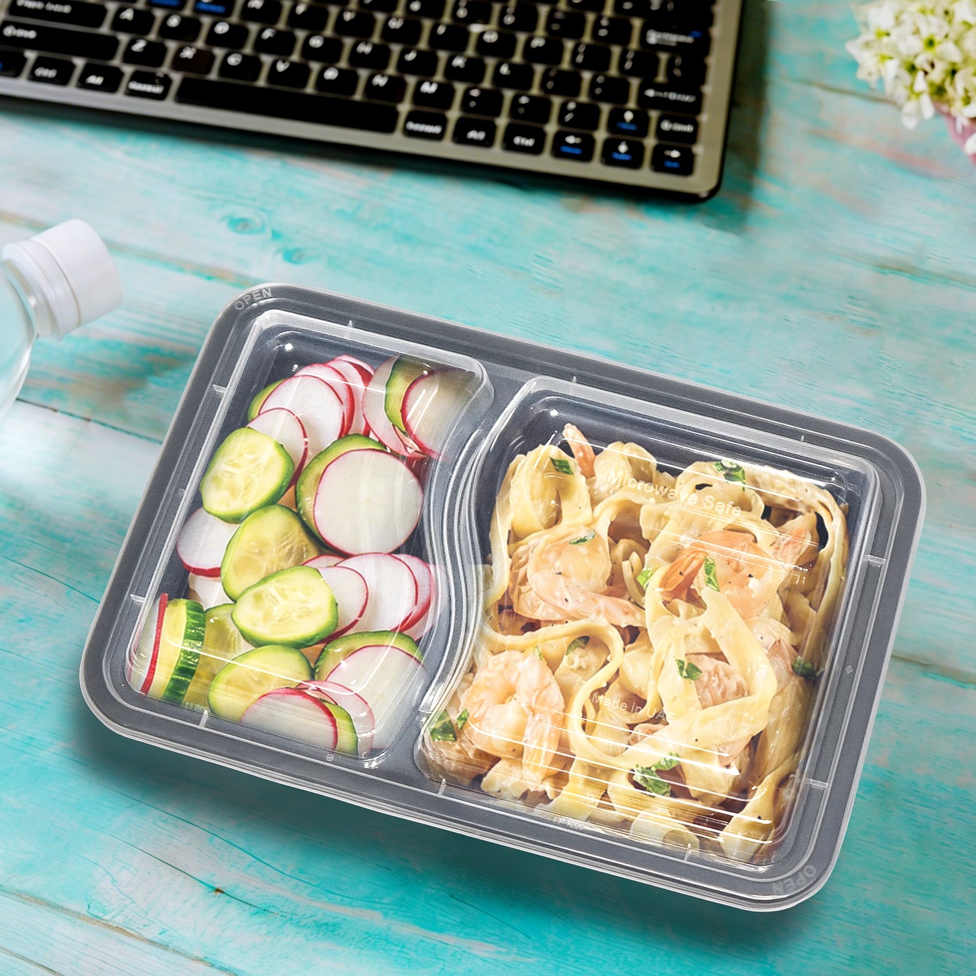 [150ct] 28 oz PP Plastic Microwavable Heavy Weight Containers & Lids | 2 - compartment | Black - Biocean by Danube BlueBiocean