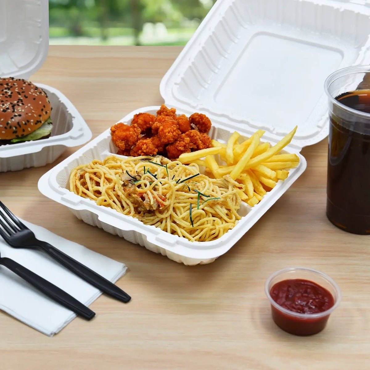 [150ct] 8"x 8" Microwaveable Mineral-Filled PP Hinged Food Containers | 3-Compartment | White - Biocean by Danube BlueBiocean