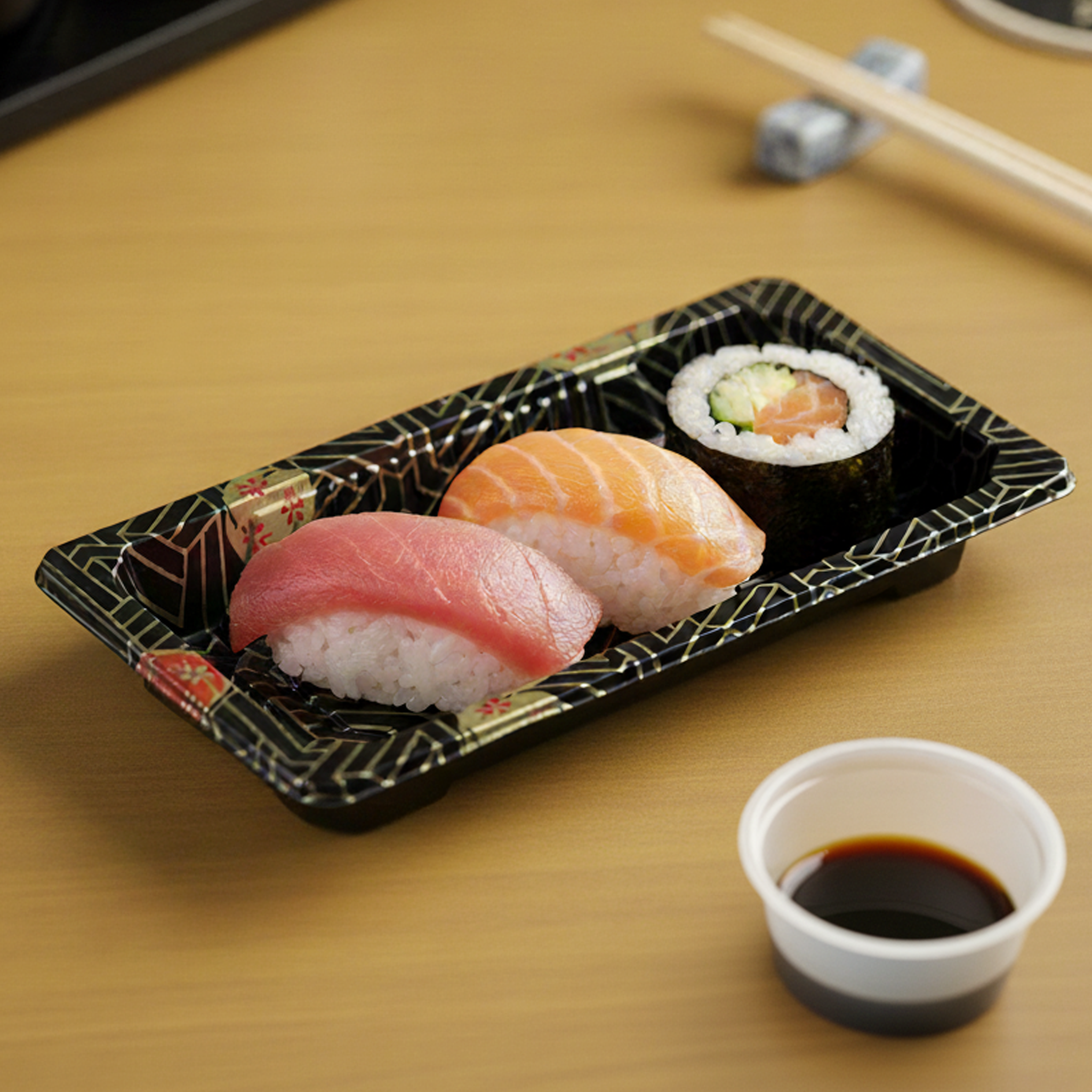 [1,500ct] PS Plastic 6 1/3" x 3 1/2" Sushi Tray Base with Lid | Black