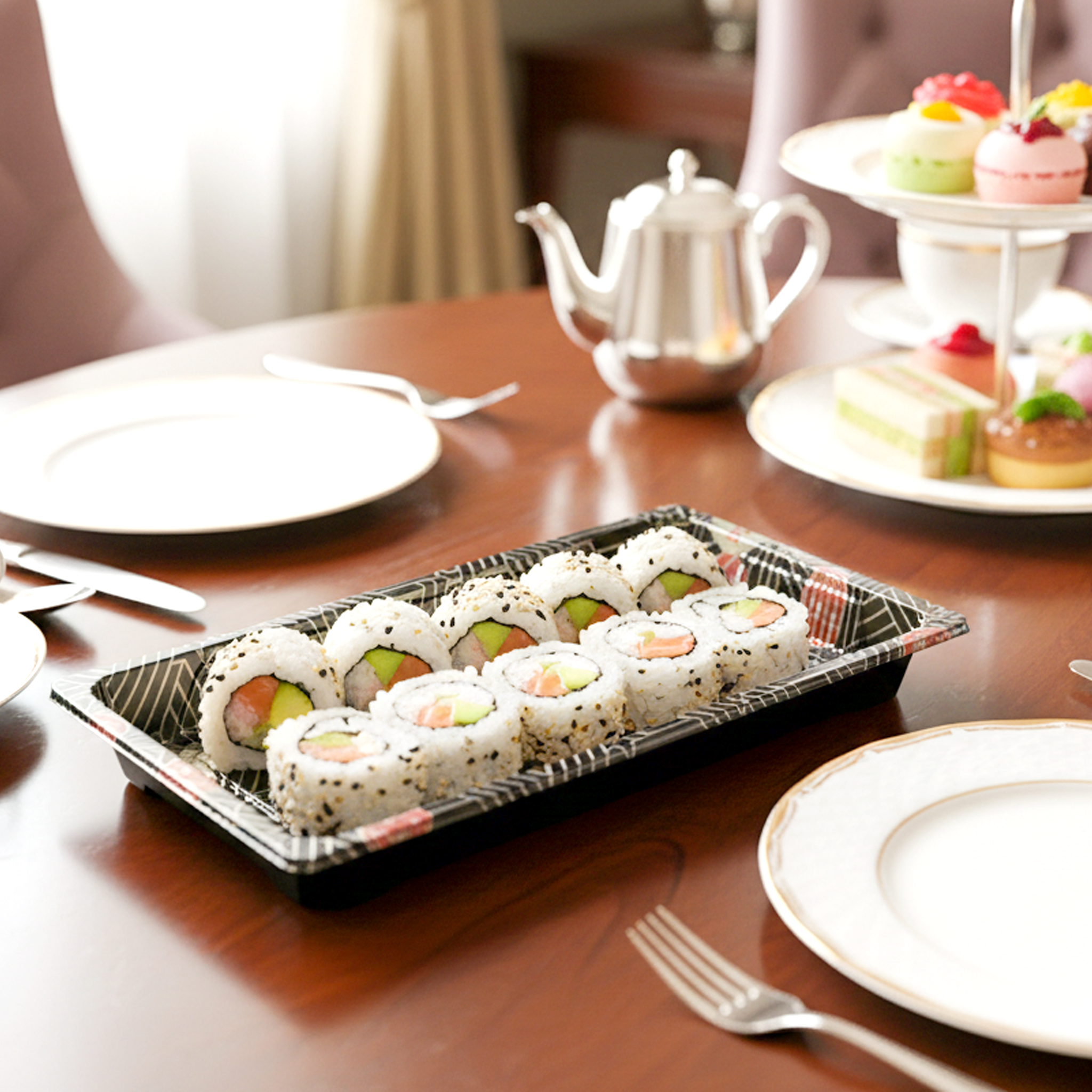 [1,000ct] PS Plastic 8 23/50" x 5 2/5" Sushi Tray Base with Lid | Black