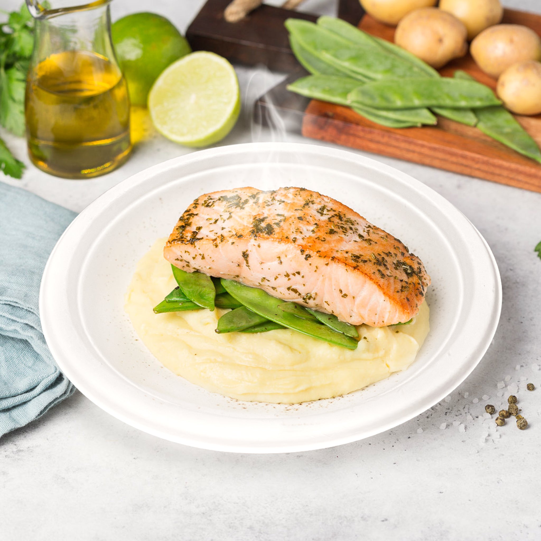 White Compostable Bagasse 6-Inch Round Plates - 1000/Case