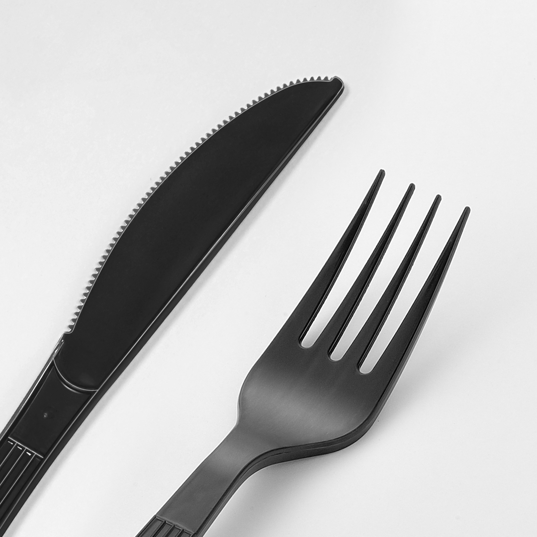 [250ct] PP Plastic Heavy Weight Cutlery Kits(Knife, Fork, Napkin, Salt and Pepper) | Black