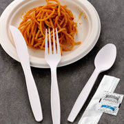 Extra Heavy Weight White PP Plastic Cutlery Kit with Knife, Fork, Tea Spoon, Napkin, and Salt/Pepper Packets - 250/Case