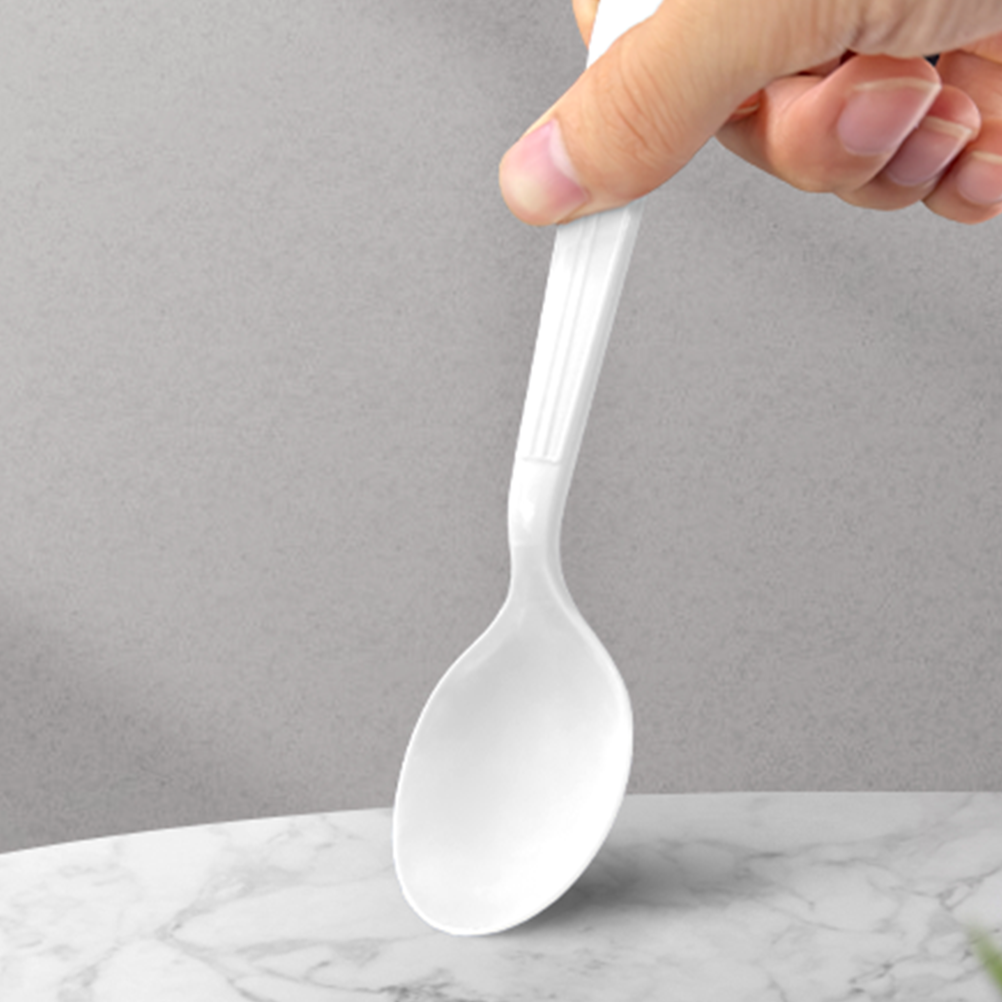 [1,000ct] PP Plastic Heavy Weight  Soup Spoons | White